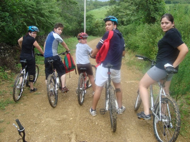  Pedalar em família 